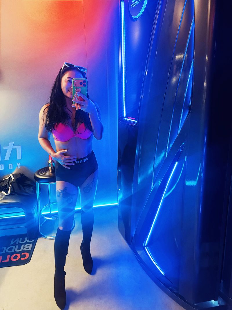 光有引力SUNBUDDY 依曬 - 深圳曬燈美黑，唔好再問「邊間好」，認清三大關鍵差異先！