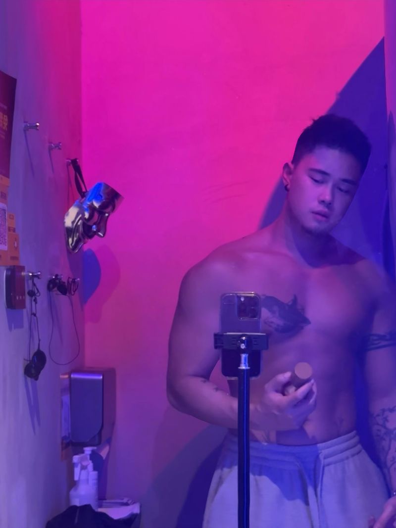 光有引力SUNBUDDY 依晒 - 深圳晒灯美黑，这3个“隐形习惯”可能让你