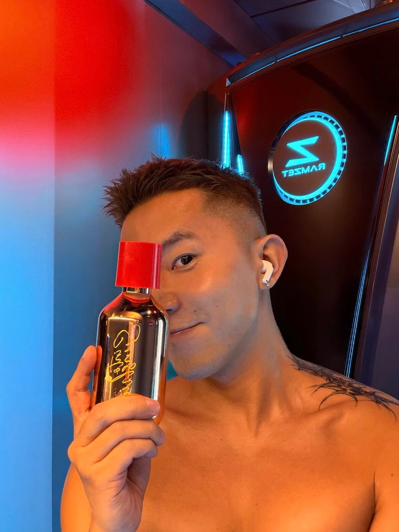 光有引力SUNBUDDY 依晒 - 當美黑機化身「光影雕塑」：Smart so