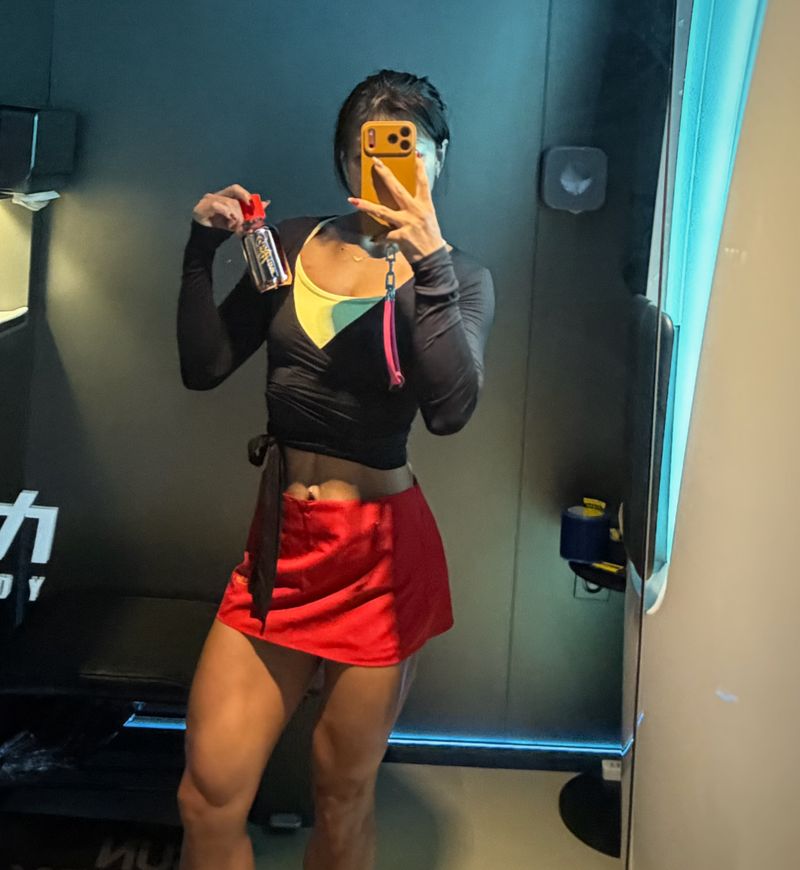 光有引力SUNBUDDY 依晒 - 深圳曬燈美黑，自助服務唔使驚！3