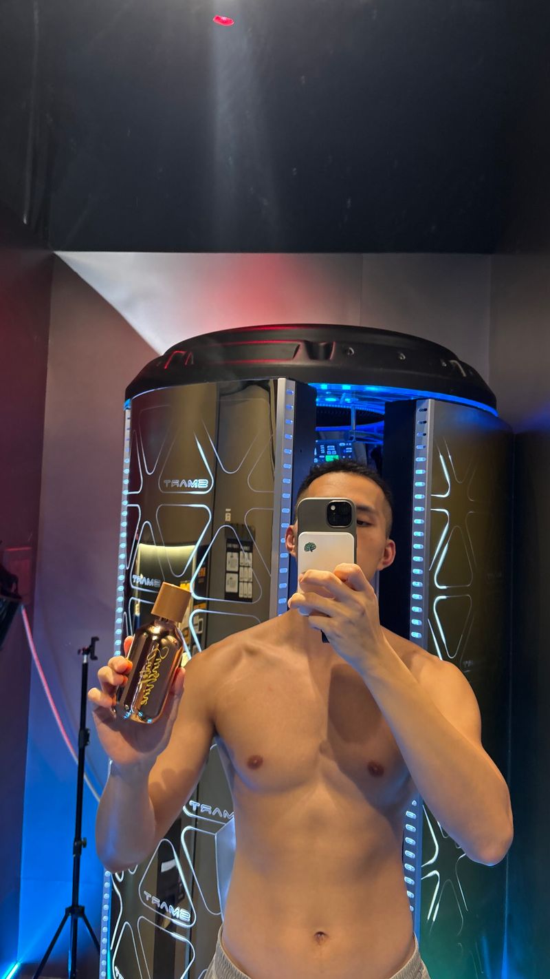 光有引力SUNBUDDY 依晒 - 当店员的美黑笔记，比你的人生规划还详细