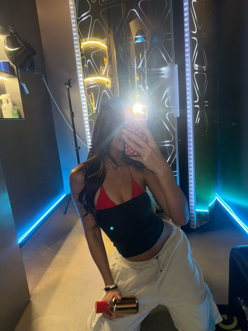 光有引力SUNBUDDY 依晒 - 深圳美黑晒灯，别让“免费标配”迷惑你：这