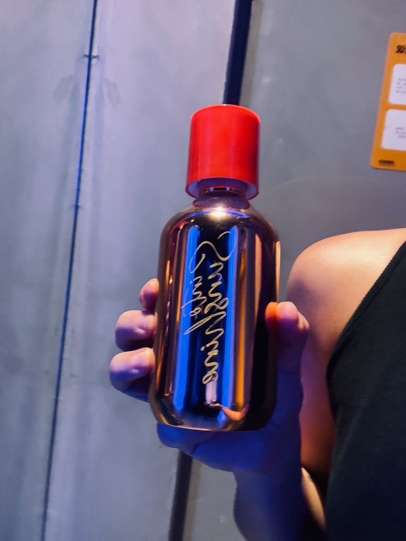 光有引力SUNBUDDY 依晒 - 由米蘭工藝到光學藝術：Smart Solarium 點樣用「光學配方」重新定義古銅美肌標準