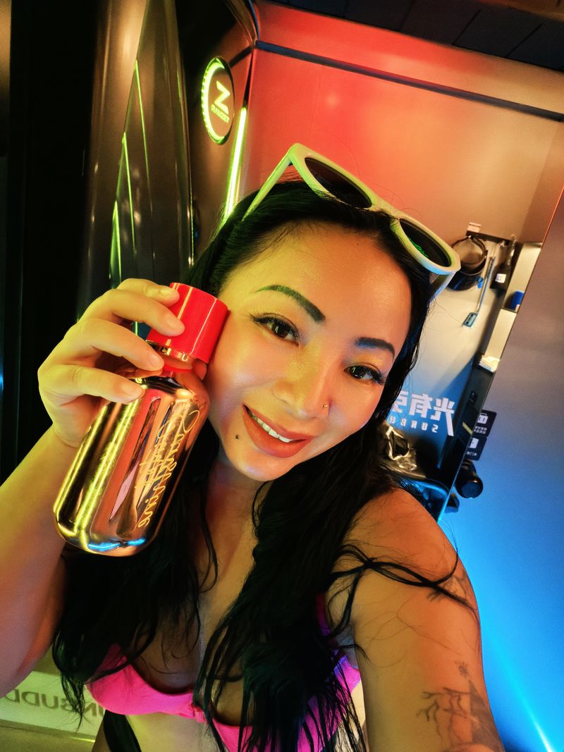 光有引力SUNBUDDY 依晒 - 深圳美黑晒灯，新手最容易踩的这4个“服务