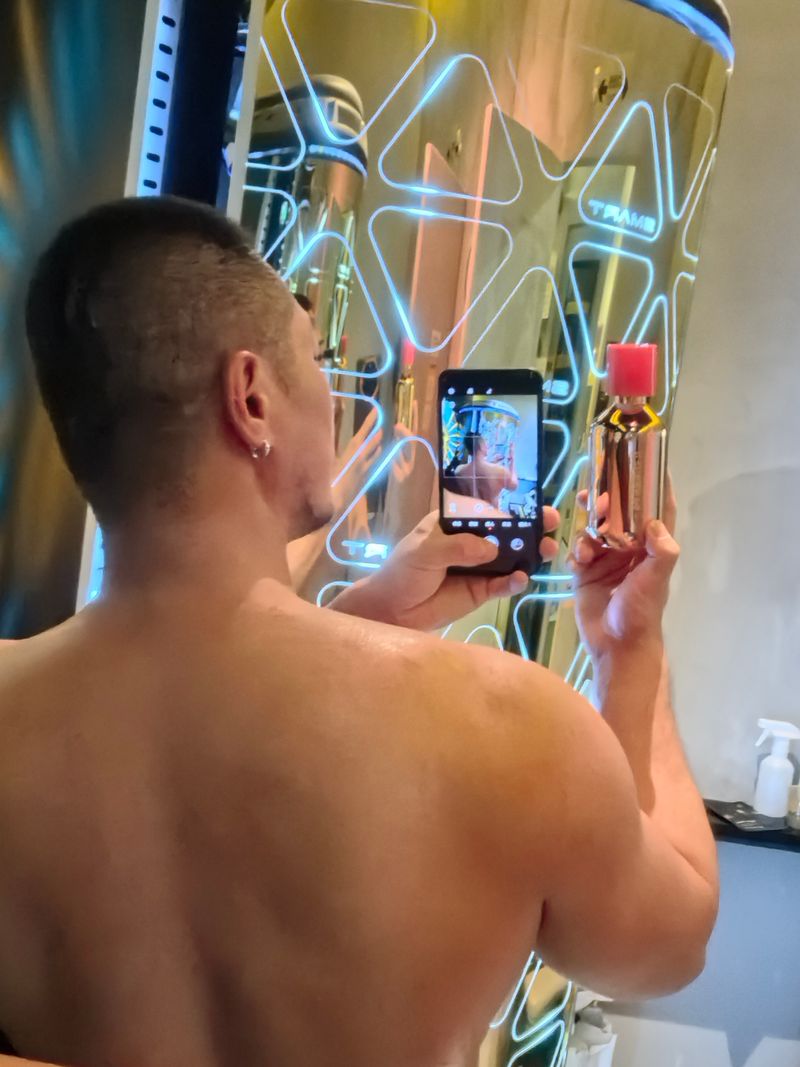 光有引力SUNBUDDY 依晒 - 深圳美黑晒灯，这3个“隐形距离”没算好，